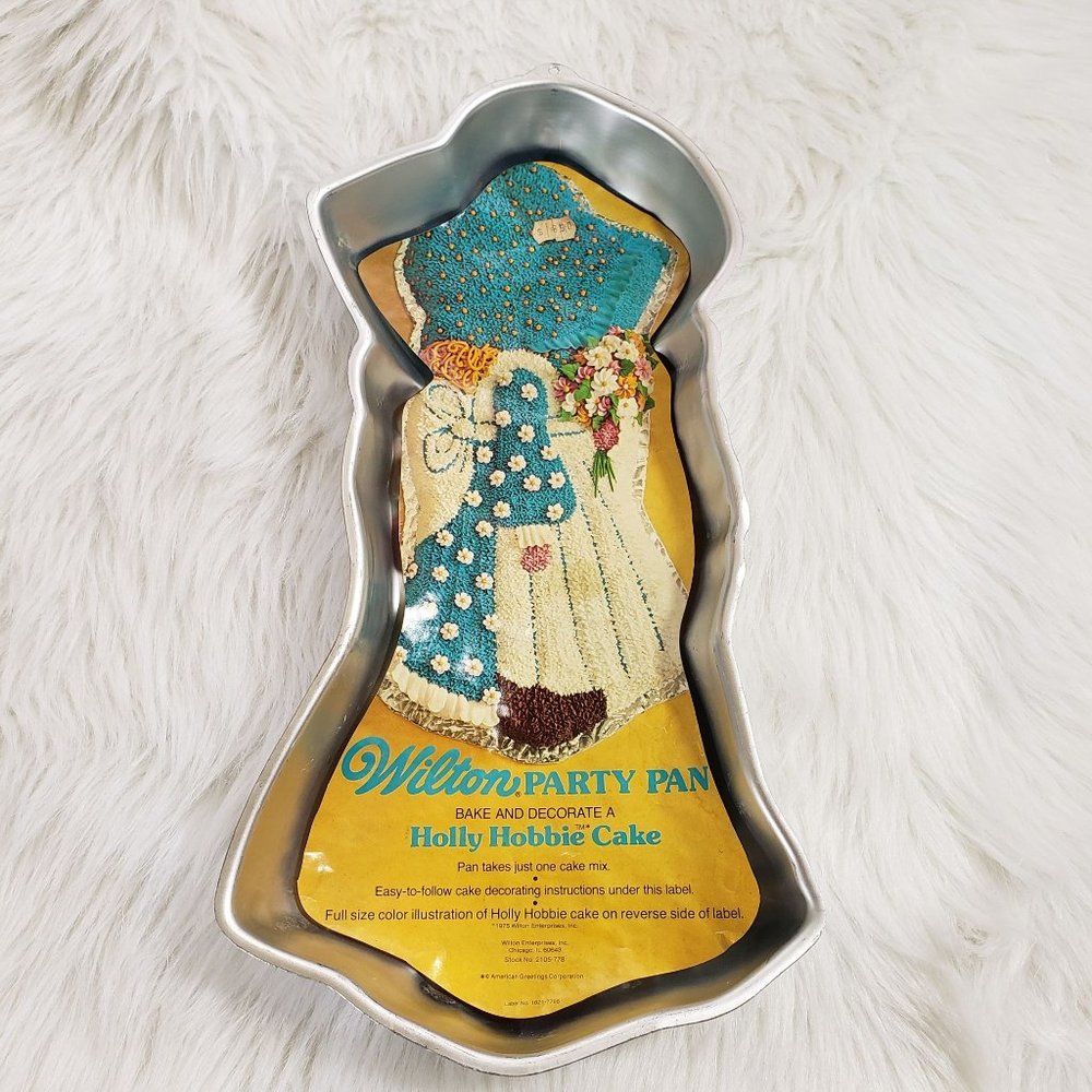 Vintage 1975 Wilton Party pan Holly Hobbie metal‎ cake mold